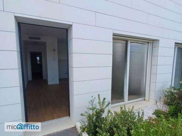 Appartamento in affitto a Municipio 1, Puglia