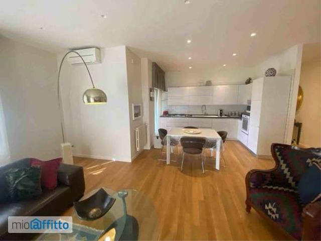 Appartamento in affitto a Municipio 2, Puglia