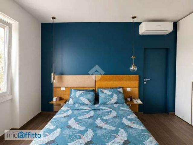 Appartamento in affitto a Municipio 6, Milano