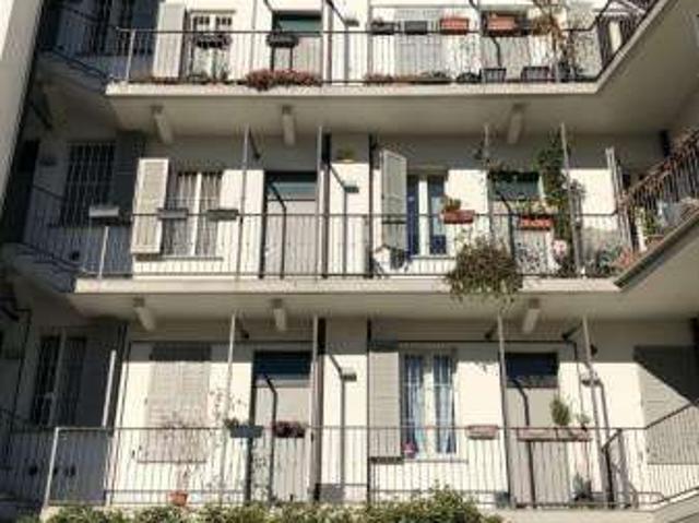 Appartamento in affitto a Municipio 6, Milano
