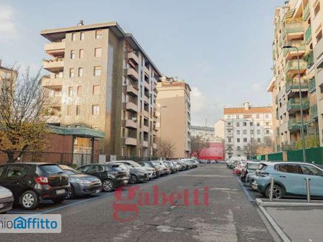 Appartamento in affitto a Municipio 7, Milano