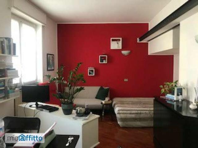 Appartamento in affitto a Municipio 7, Milano