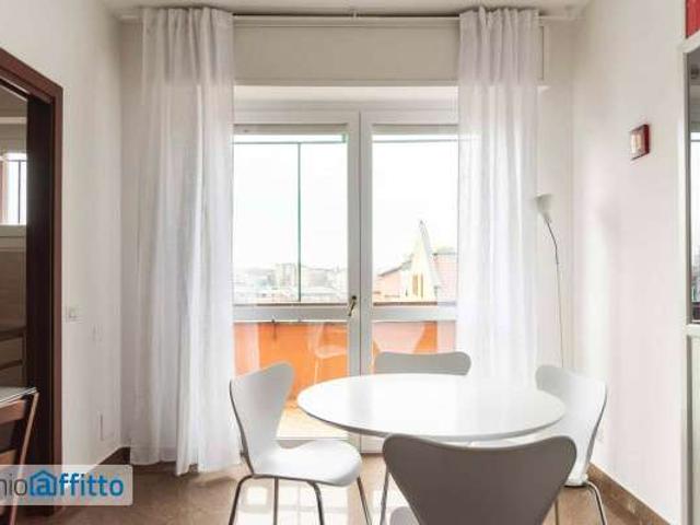 Appartamento in affitto a Municipio 6, Milano