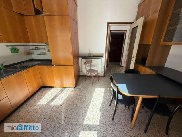 Appartamento in affitto a Municipio 6, Milano