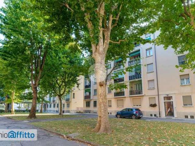 Appartamento in affitto a Municipio 7, Milano