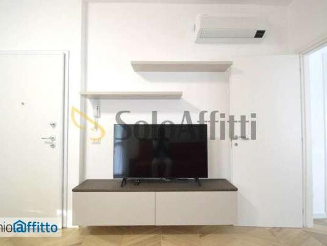 Appartamento in affitto a Municipio 6, Milano