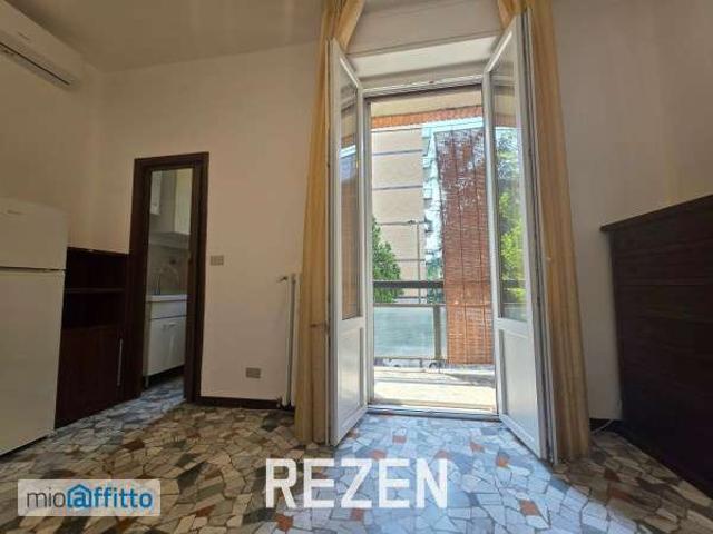 Appartamento in affitto a Municipio 7, Milano