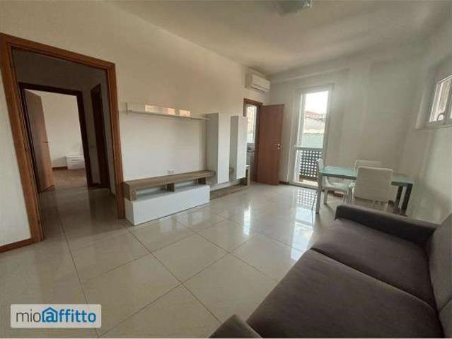 Appartamento in affitto a Municipio 7, Milano