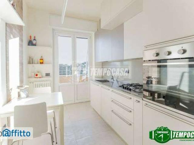 Appartamento in affitto a Municipio 7, Milano