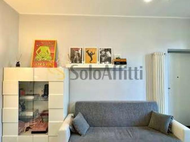 Appartamento in affitto a Municipio 7, Milano