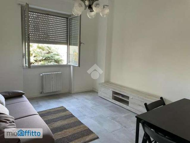 Appartamento in affitto a Municipio 6, Milano