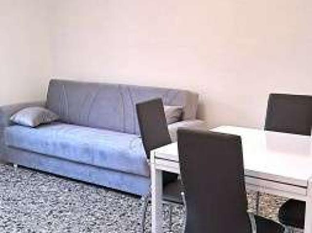 Appartamento in affitto a Municipio 6, Milano