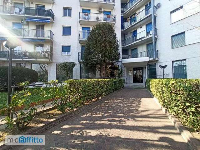 Appartamento in affitto a Municipio 7, Milano