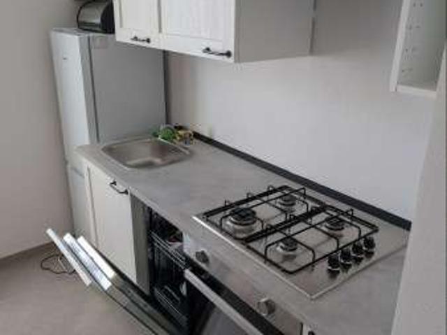 Appartamento in affitto a Bizzarone, Lombardia