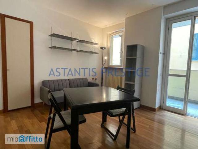 Appartamento in affitto a Municipio 1, Milano