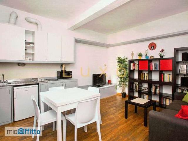 Appartamento in affitto a Municipio 1, Milano