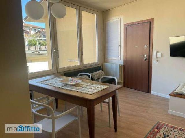 Appartamento in affitto a Zona Centro, Brescia