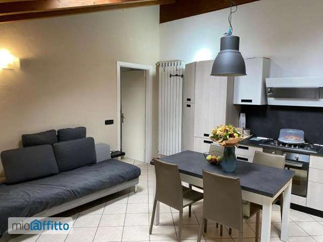 Appartamento in affitto a Zona Centro, Brescia