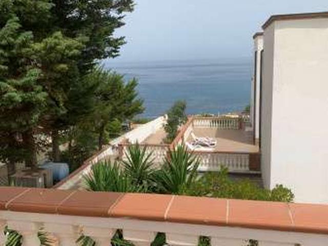 Appartamento in affitto a San Leo, Calabria