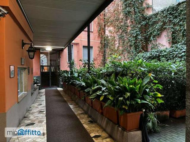 Appartamento in affitto a Municipio 4, Milano