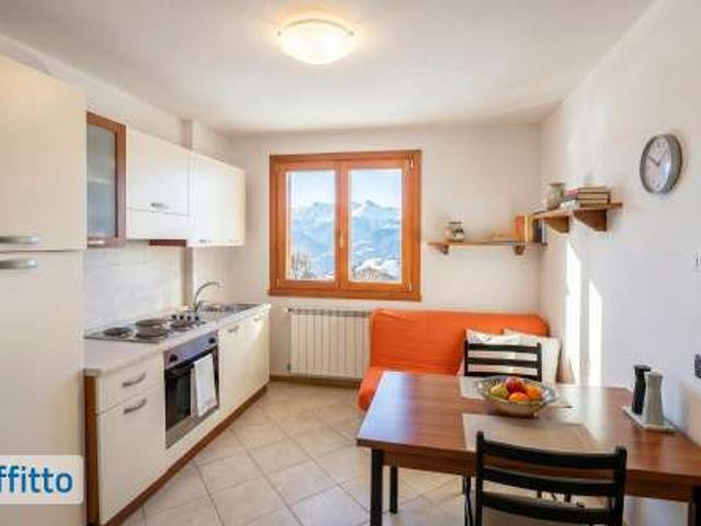 Appartamento in affitto a Comunità Montana della Valle Brembana, Valleve