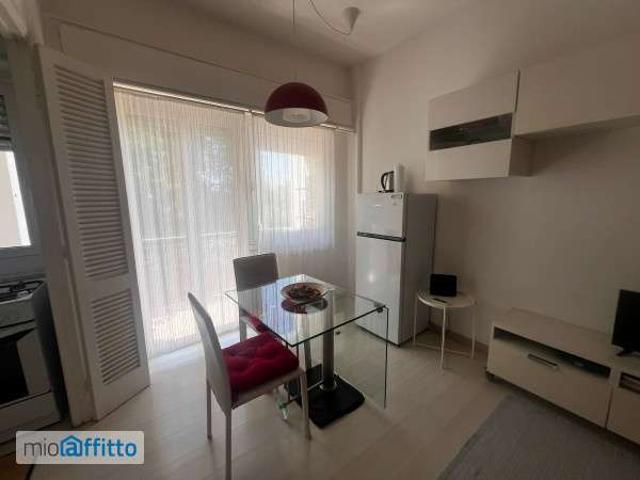 Appartamento in affitto a Municipio Roma XV, Roma Capitale