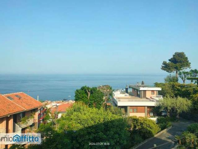 Appartamento in affitto a Aci Castello, Sicilia