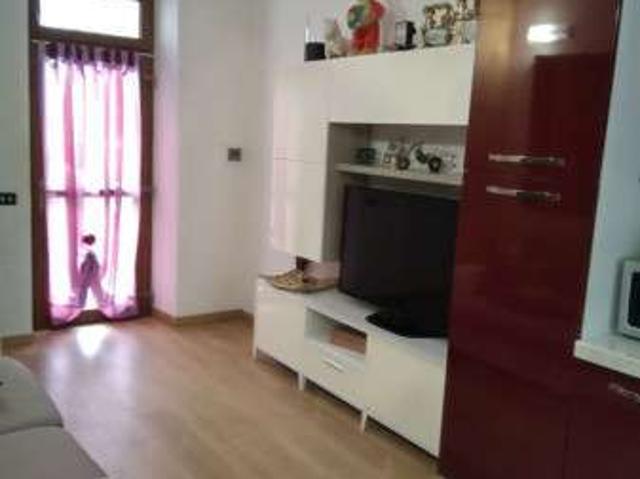 Appartamento in affitto a Lomagna, Lombardia