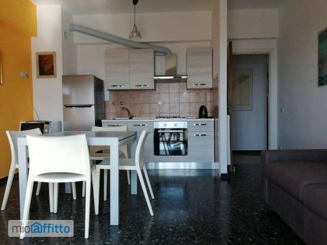 Appartamento in affitto a Finalmarina, Finale Ligure