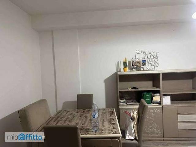 Appartamento in affitto a Scapriano, Teramo