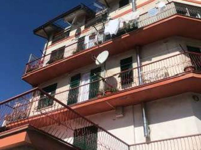 Appartamento in affitto a Rovegno, Liguria