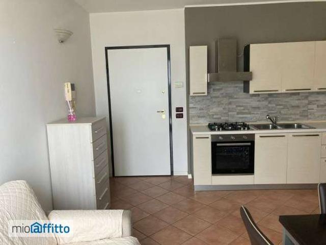 Appartamento in affitto a Unione dei Comuni Bassa Bresciana Occidentale, Orzinuovi