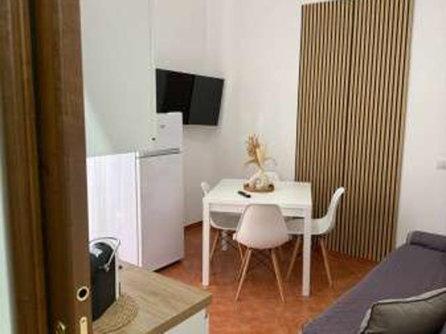 Appartamento in affitto a Puglia, Barletta-andria-trani