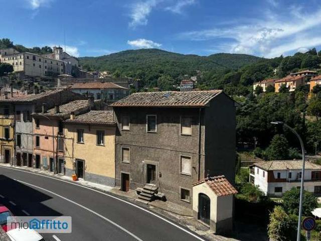 Appartamento in affitto a Soriano Nel Cimino, Lazio