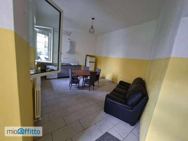 Appartamento in affitto a Turate, Lombardia