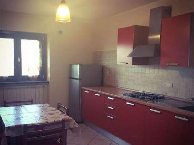 Appartamento in affitto a Pescina, Abruzzo