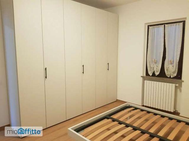 Appartamento in affitto a Lucernate, Rho
