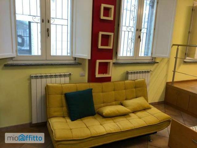 Appartamento in affitto a Ferno, Lombardia