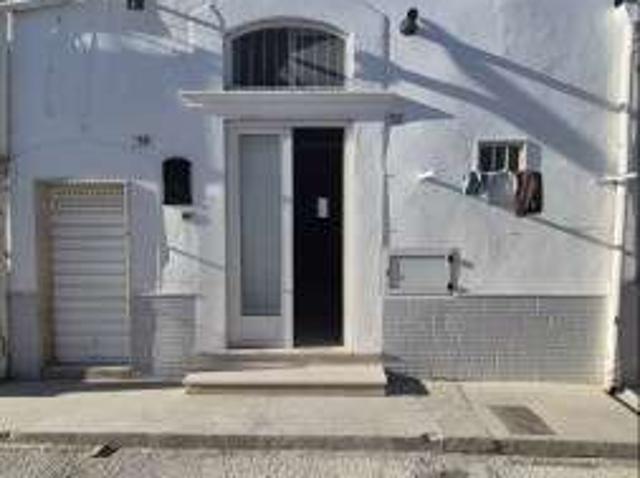 Appartamento in affitto a Junno, Puglia