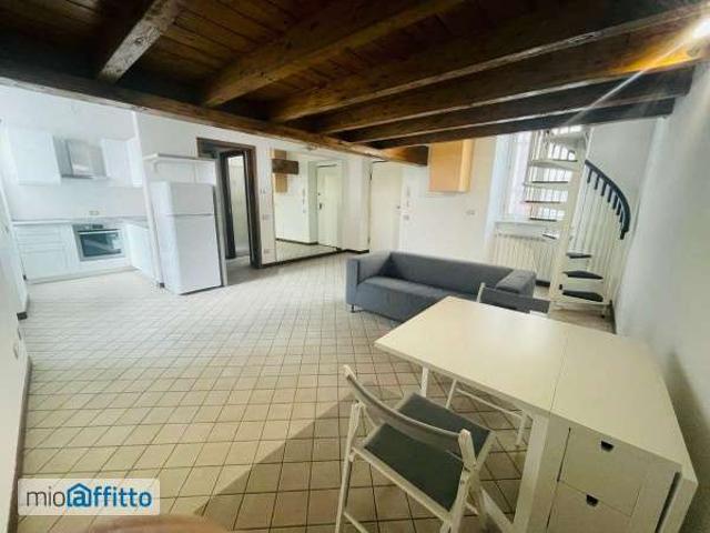 Appartamento in affitto a Malnate, Lombardia