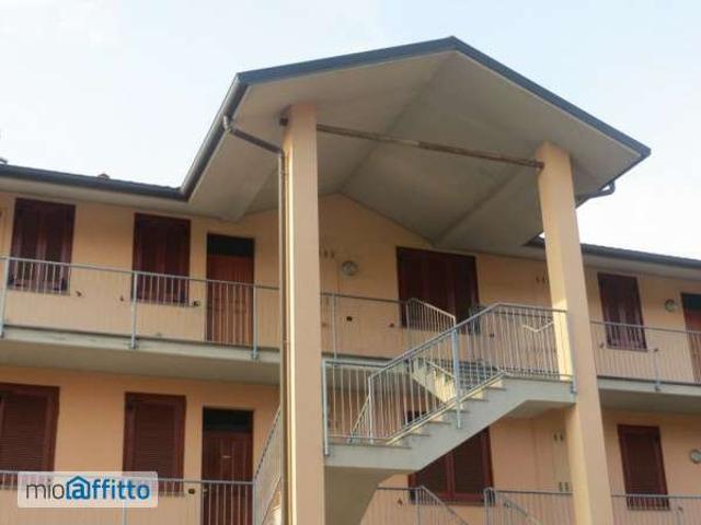 Appartamento in affitto a Mezzana, Somma Lombardo