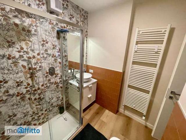 Appartamento in affitto a San Felice Del Benaco, Lombardia
