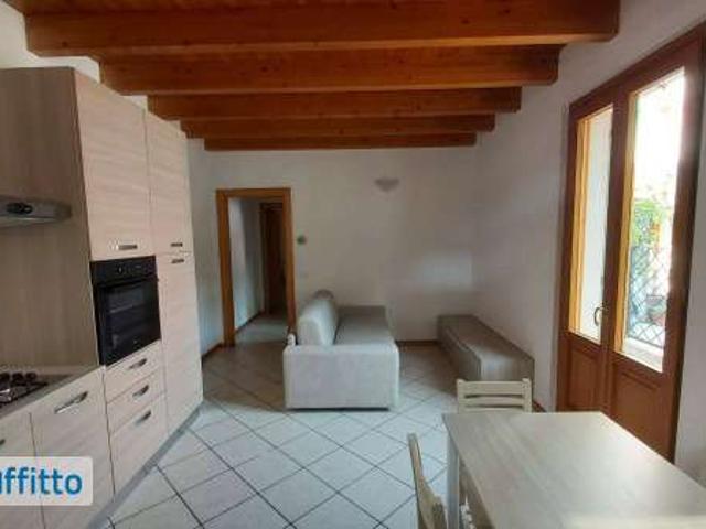 Appartamento in affitto a Montirone, Lombardia