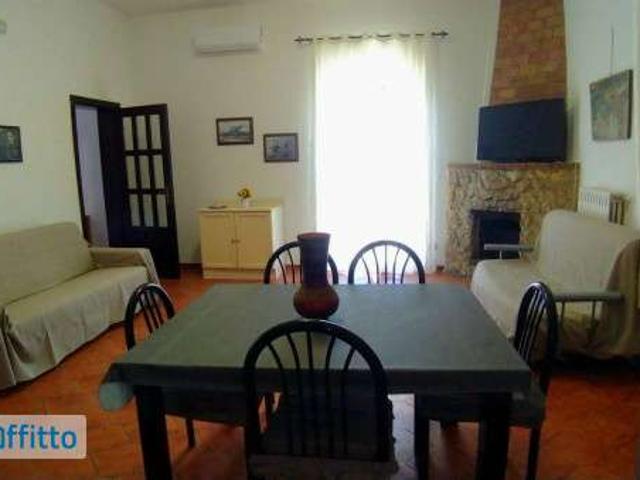 Appartamento in affitto a Puglia, Barletta-andria-trani