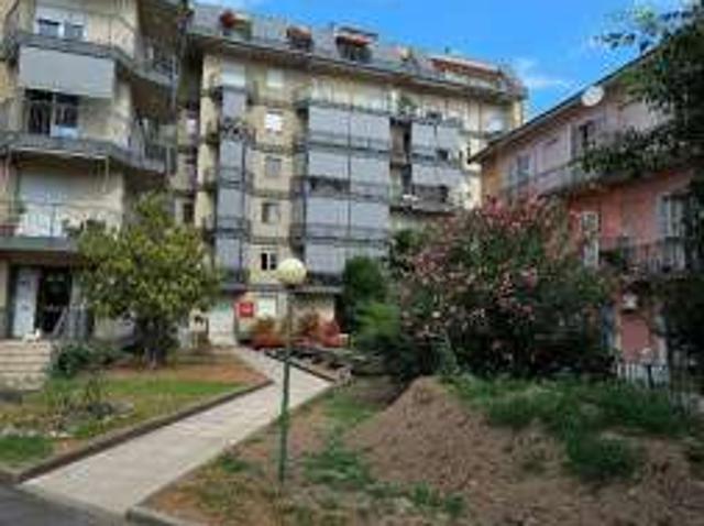 Appartamento in affitto a Piemonte, Novara