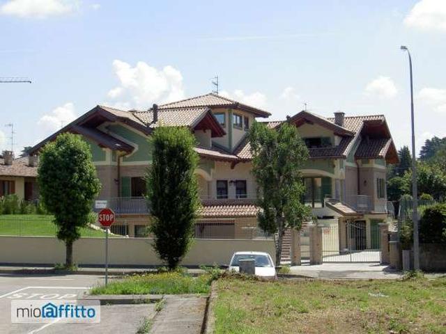 Appartamento in affitto a Comunità Montana del Piambello, Cantello