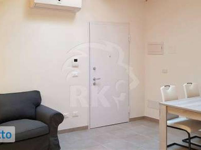 Appartamento in affitto a Santo Stefano, Bologna