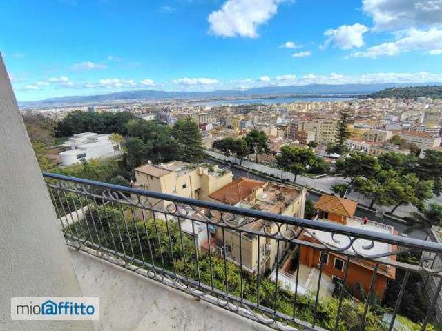 Appartamento in affitto a Castedd'e susu/Castello, Cagliari