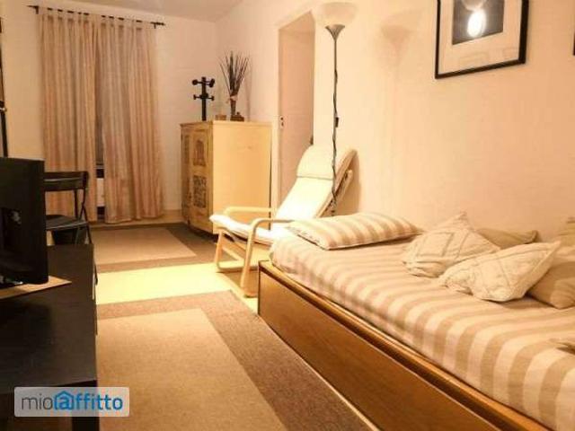 Appartamento in affitto a Centro Est, Serra Riccò