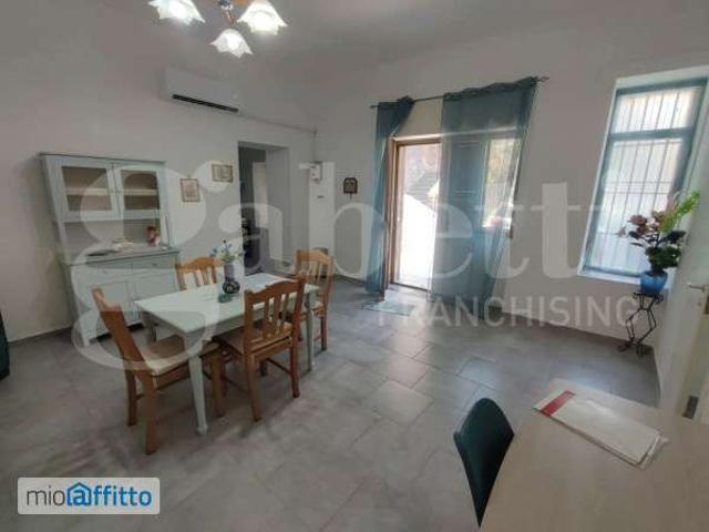 Appartamento in affitto a Municipalità 2, Campania